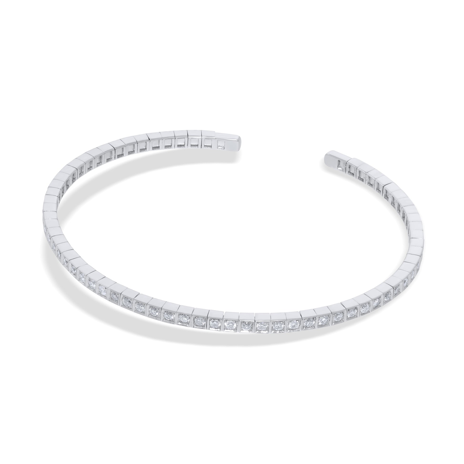 White Gold Bracelet set with 1.27 Carats Diamonds. - House Of Lux